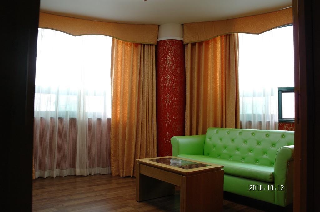 Tae Pyeong Yang Hotel Ansan Bagian luar foto